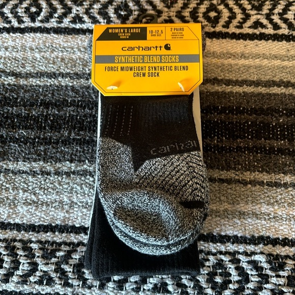 Carhartt Accessories - Carhartt Womans 2pack Mid-weight Synthetic Blend Crew Sock. NWT Large
